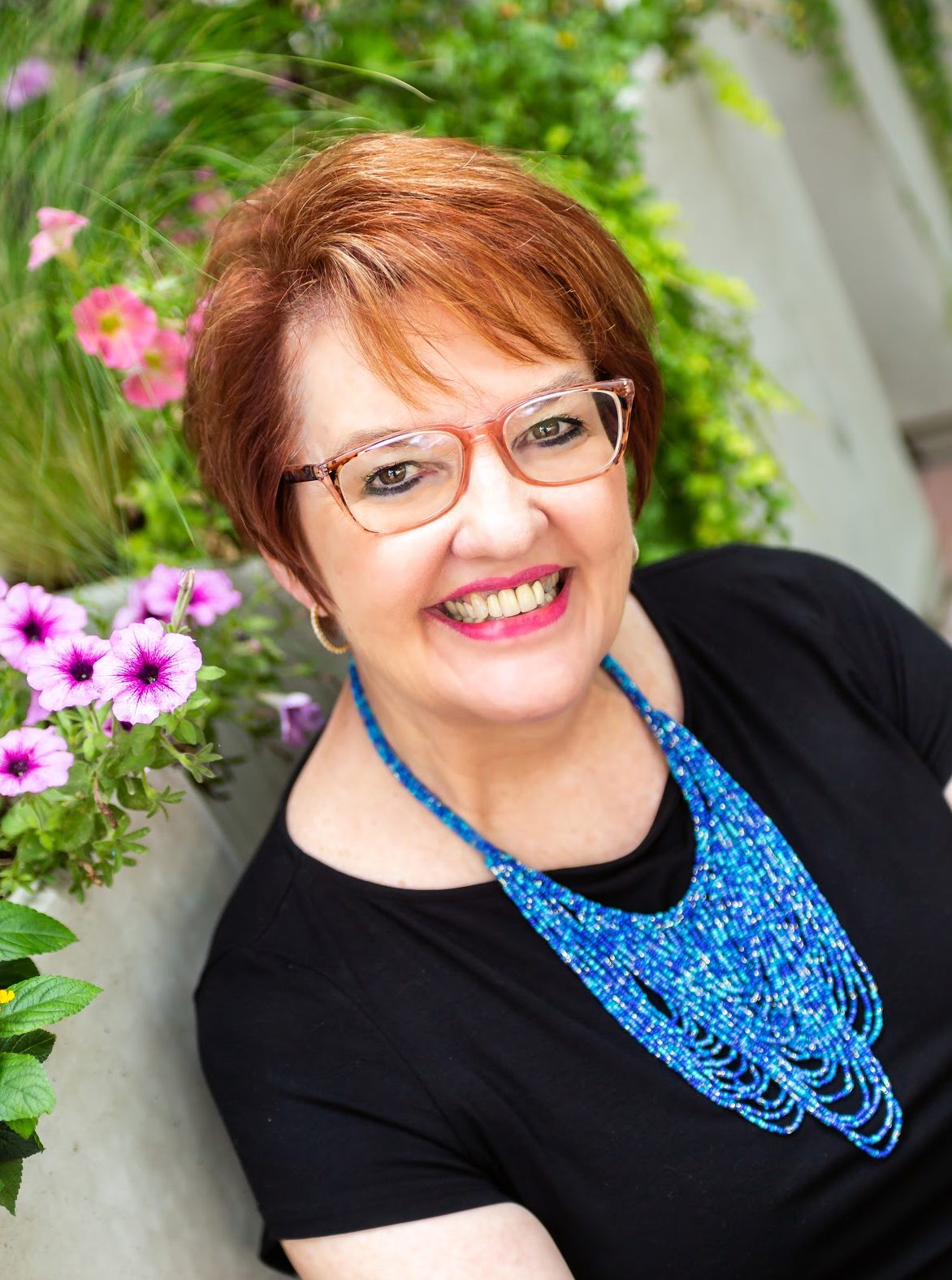 Bonnie Pressley has a team of interior designers